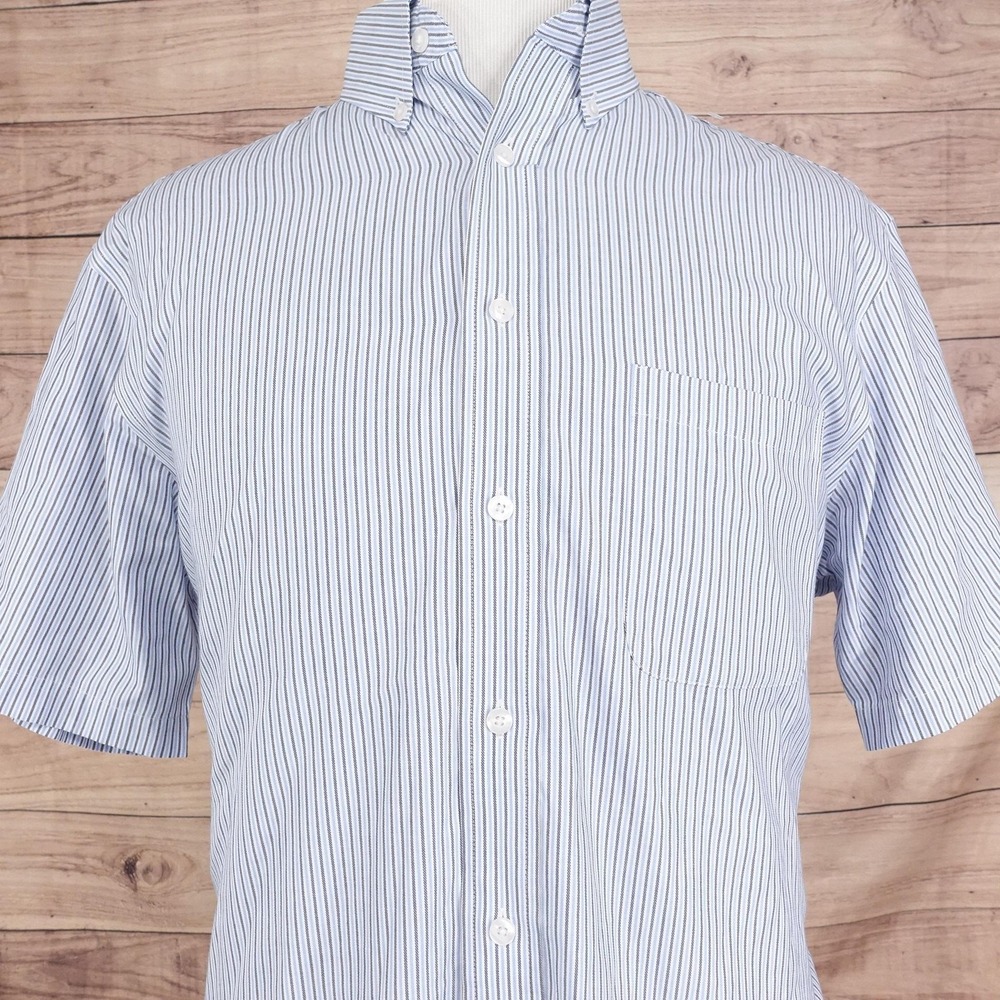 Roundtree & Yorke TravelSMART Shirt Mens Large‎ Blue Stripe Button Down Casual